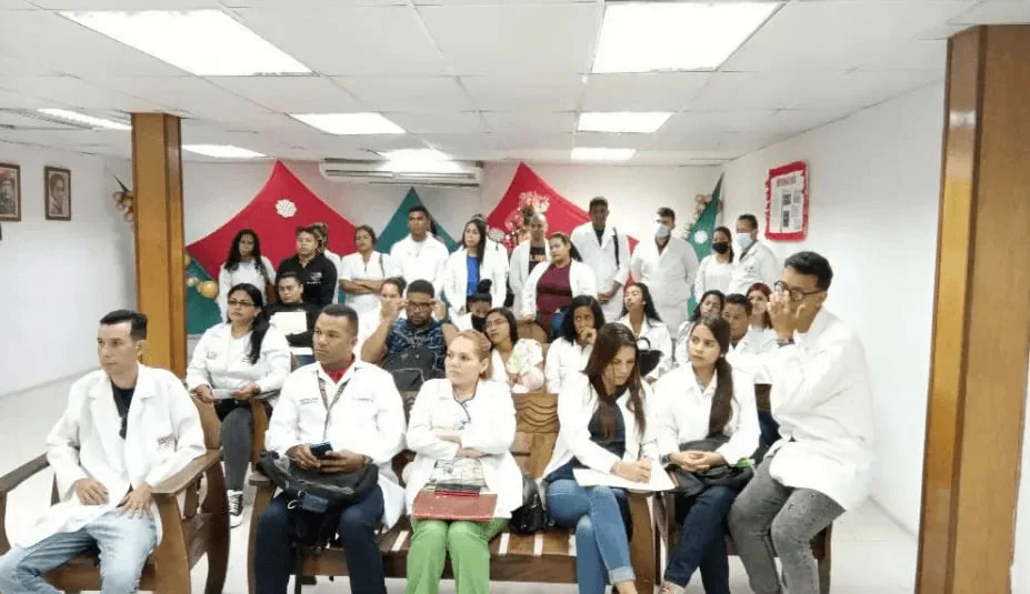 Incorporados 34 médicos integrales en La Guaira