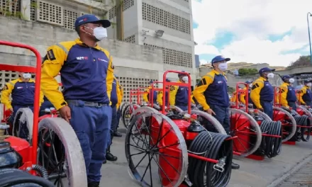 Brigada de Control del Sistema Eléctrico recibe dotación para atención de emergencias