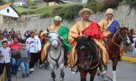 Colonia Tovar celebra tradicional bajada de los Reyes Magos