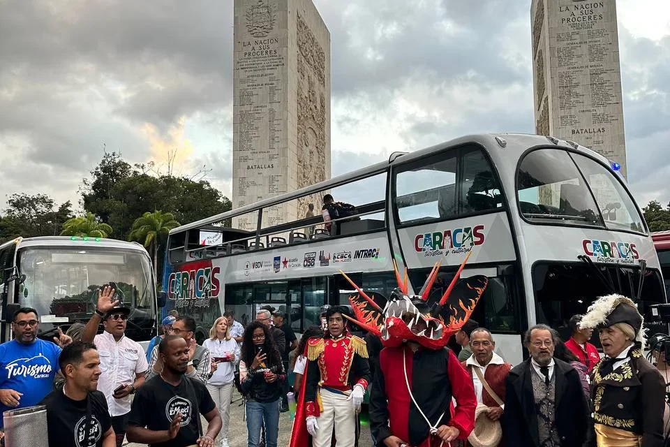 Inicia ruta turística de Caracas con la incorporación del Panabus