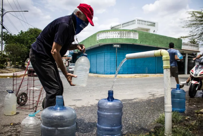 ▷ Lara, Zulia y Caracas padecen la falta del servicio de agua #7Feb